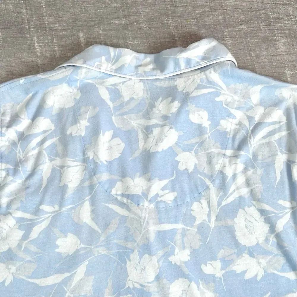 Lauren Ralph Lauren Floral Long Sleeve Sleep Shirt M Blue White Monogram Pocket - Picture 7 of 8